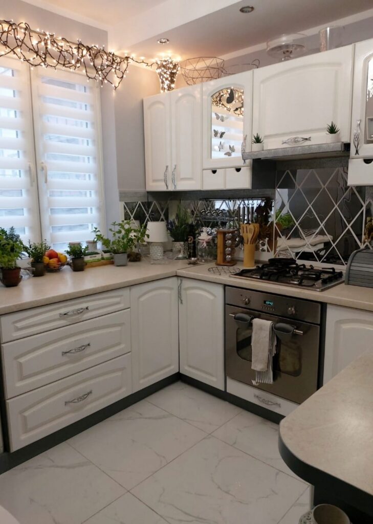 23bf730d-219f-450d-a47a-e7597e31a6f3